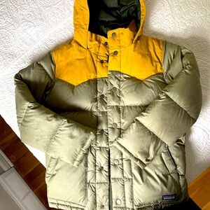 Kids down Patagonia puffer hooded coat